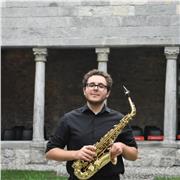 Insegnante di saxofono diplomato, lezioni personalizzate a Milano e online